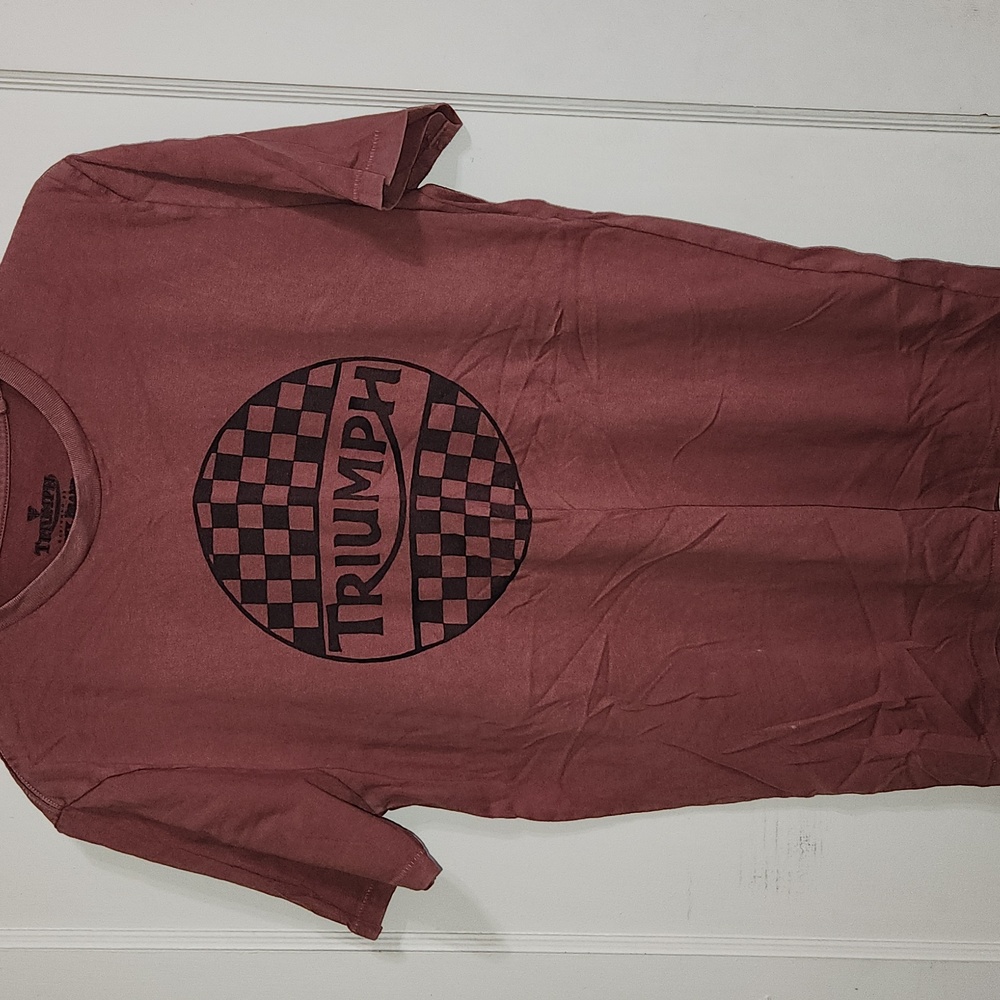 Triumph By Lucky Brand Maroon Medium T-Shirt